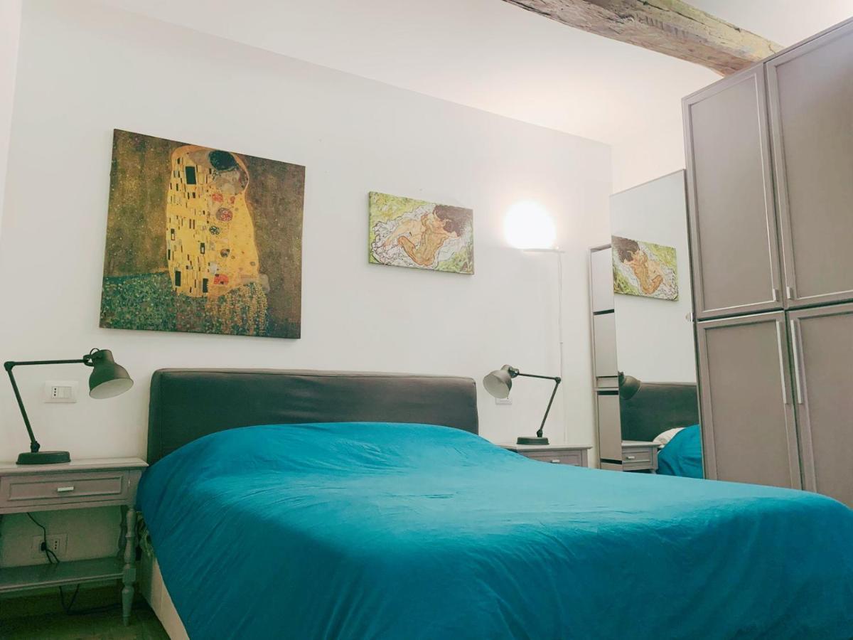 בולוניה Premium Apartment In The City Center - Via Orfeo 12 מראה חיצוני תמונה