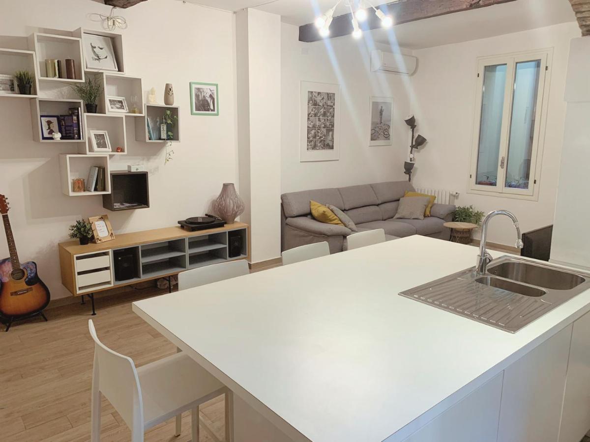 בולוניה Premium Apartment In The City Center - Via Orfeo 12 מראה חיצוני תמונה